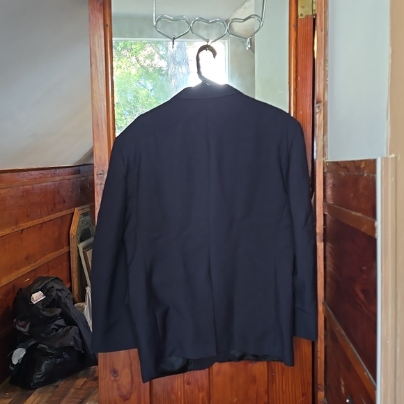 Practically new blazer - Picture 3 of 3